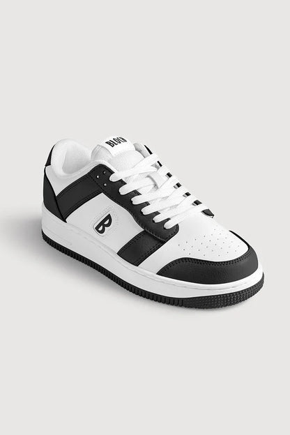 Kix Sneakers