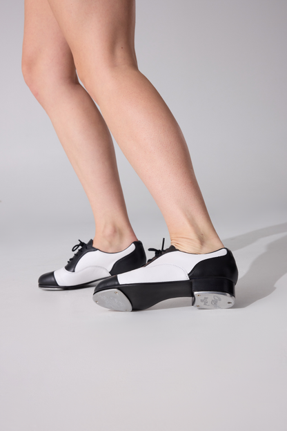 Essence Tap Shoe