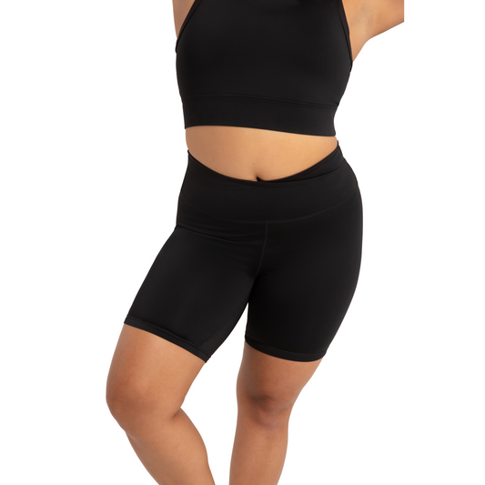 Enchante Shorts Adults