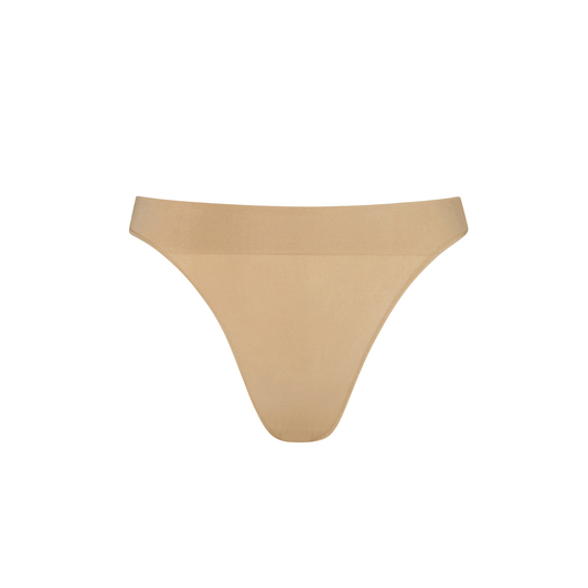 Seamless G- String Girls