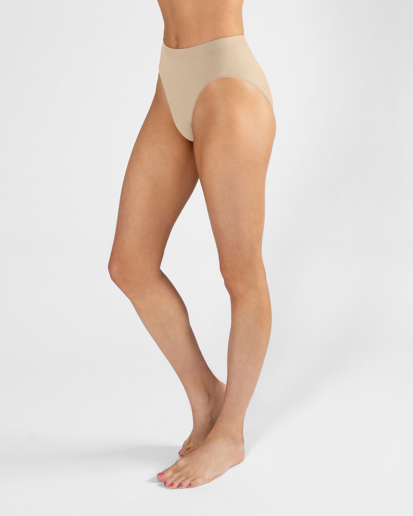 Seamless High Cut Brief Adults