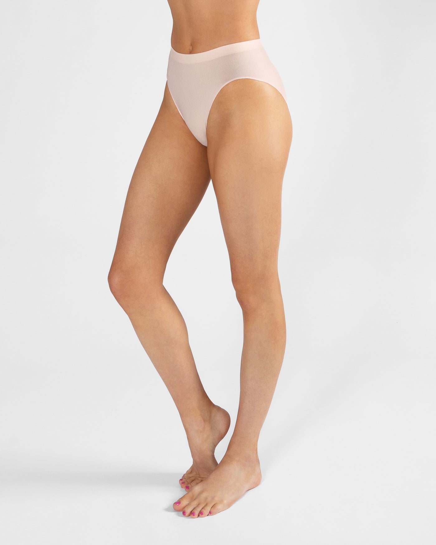 Seamless High Cut Brief Adults