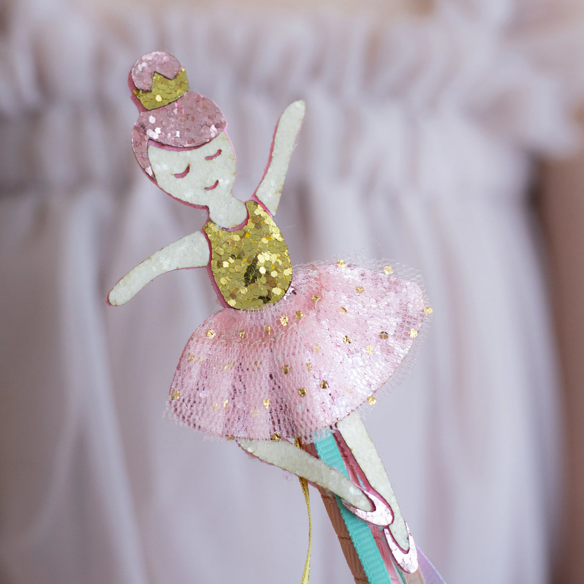 Ava Ballerina Wand