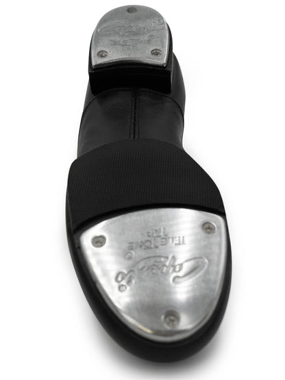 Riff Slip-On Tap Adults
